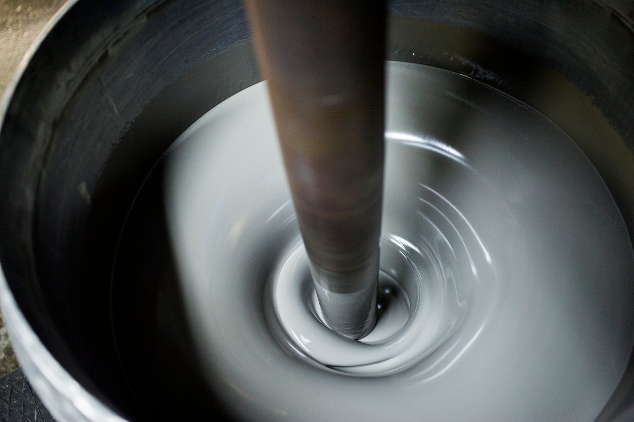 Batch vs. Continuous Mixers: Which Industrial Mixer Is Right for You?