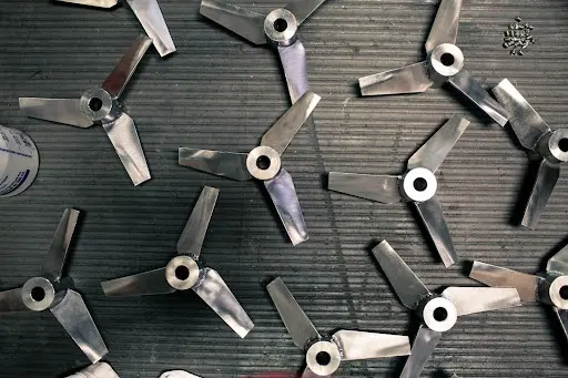 Mixing Impellers vs. Propellers: What’s the Difference?